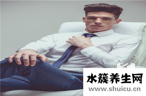 微胖男生穿衣搭配