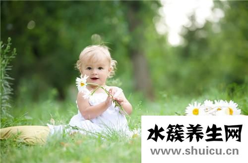 小孩頭發怎么扎好看