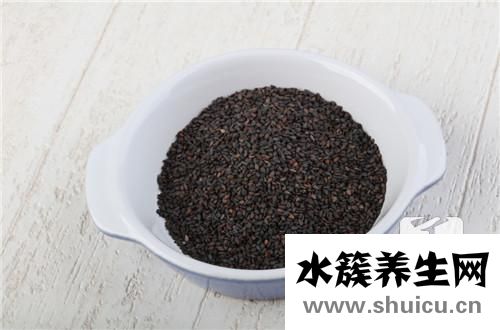 脫發(fā)吃什么