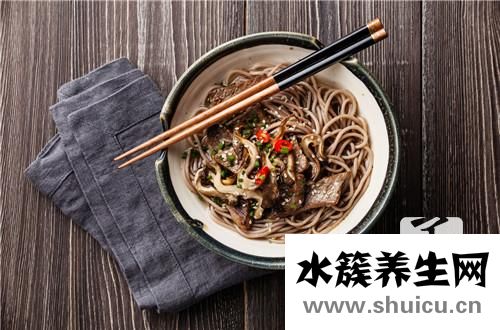 正宗堿面條的配方