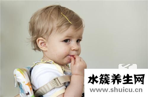 小孩手掌發紅紅點圖片