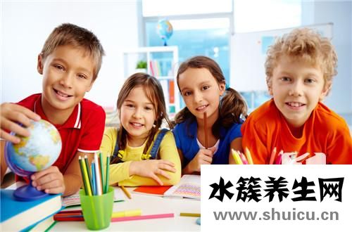 臉上長雀斑的原因