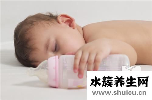 各個月份睡眠時間