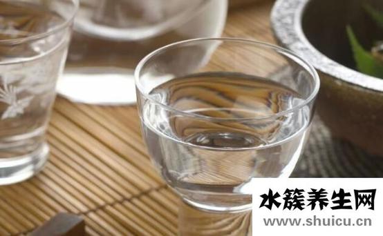 喝白酒的好處和壞處