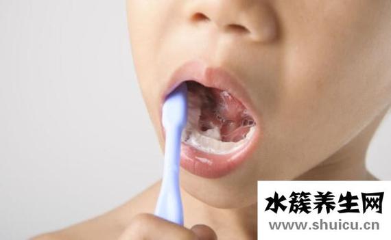 七個妙方巧去口臭