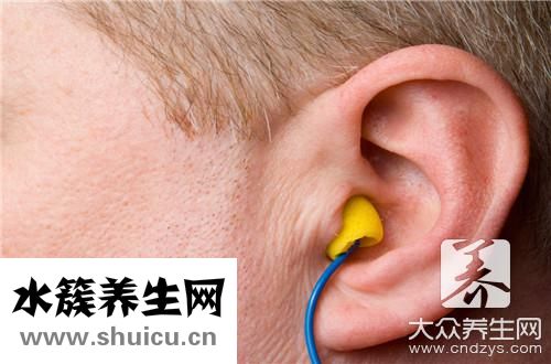 耳朵堵住感覺