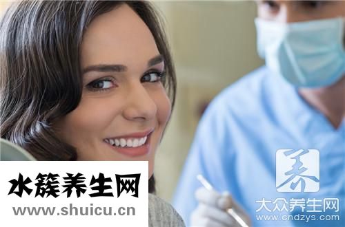 牙齒與牙齦縫處發黑