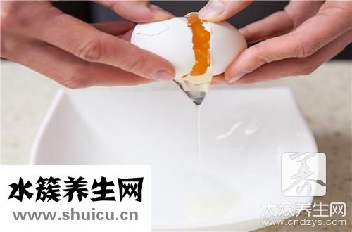 雞蛋清去黑頭