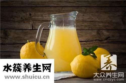 檸檬和起泡水好