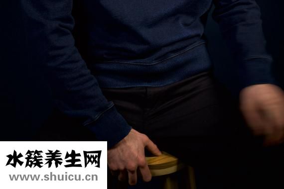 小腿酸痛怎么解決