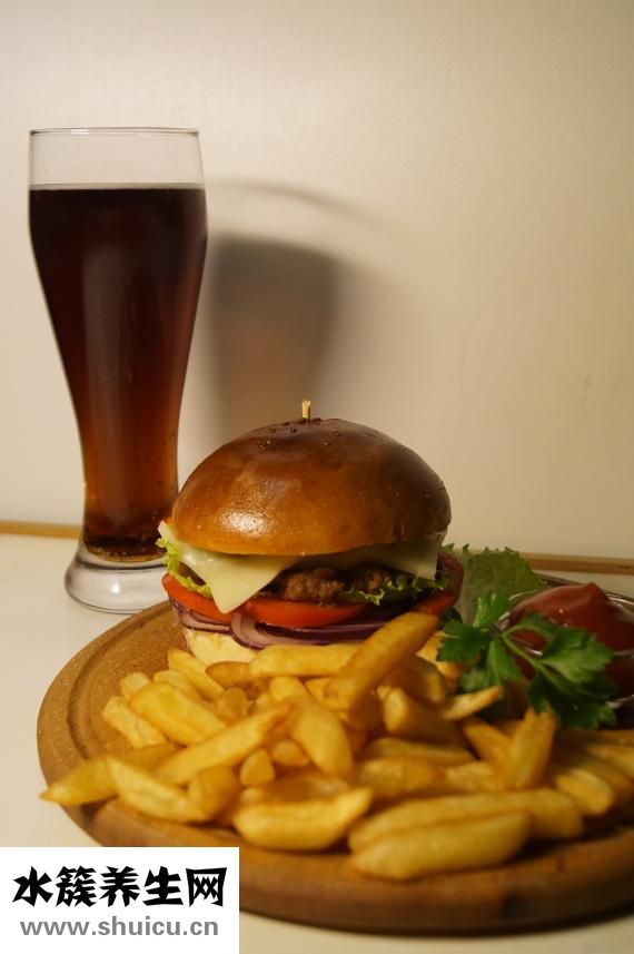 一個(gè)漢堡多少克