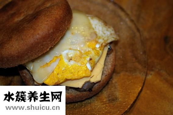 一個雞蛋多少克