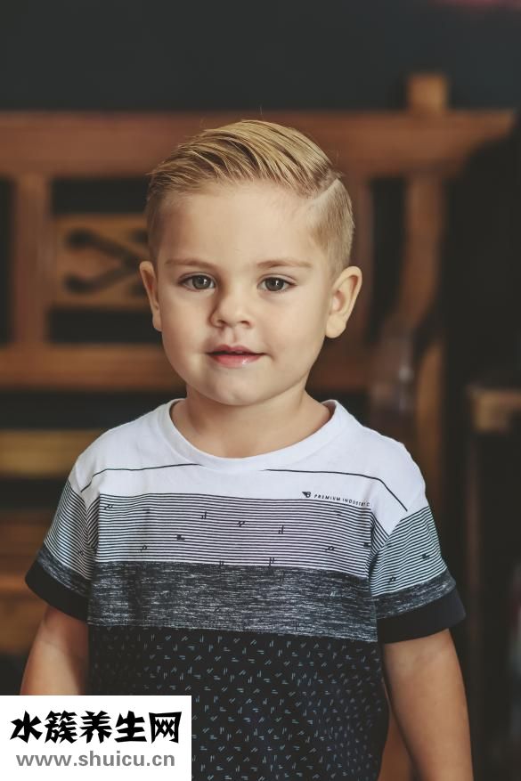 新生兒紅斑圖片