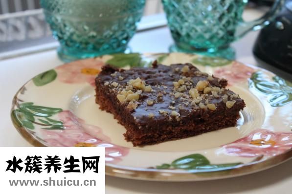 嗓子疼不能吃啥