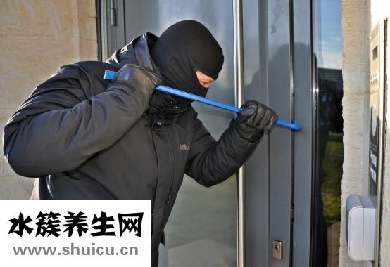 頭朝窗戶睡覺好嗎