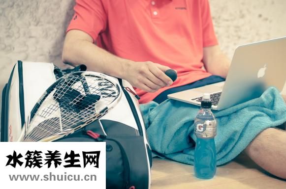 一晚上不睡覺會怎樣