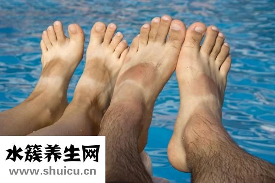 頭發(fā)兩邊少