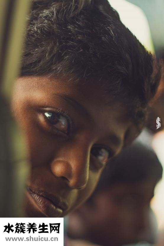 頭發毛囊壞死圖片