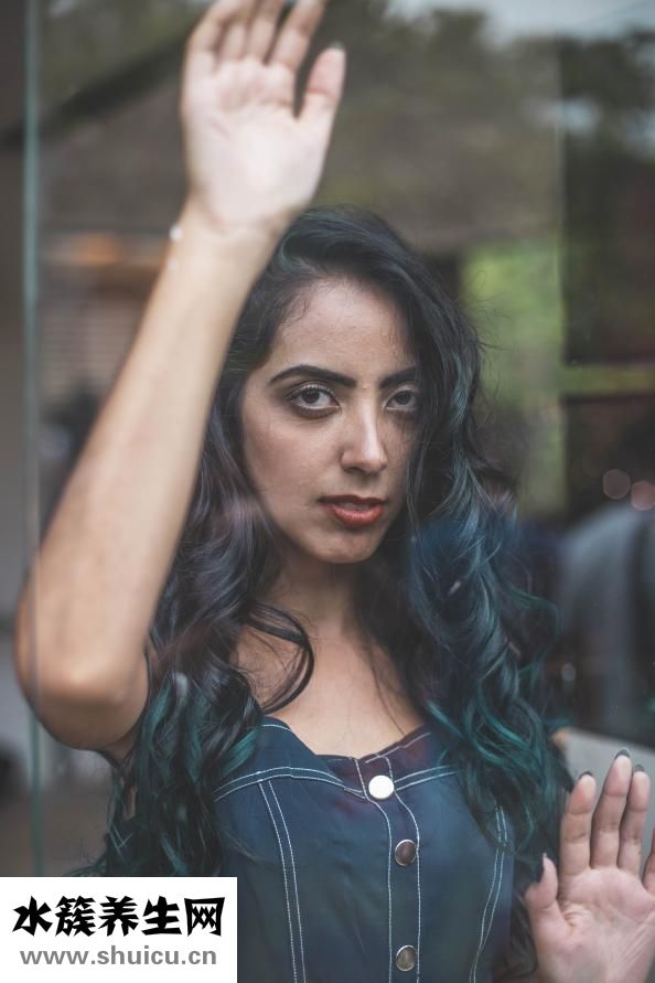 手長(zhǎng)老年斑