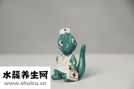 與漂亮護士雙飛