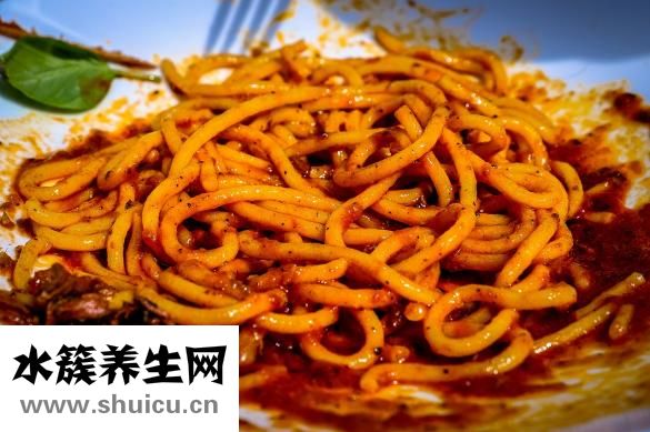 西紅柿雞蛋打鹵面