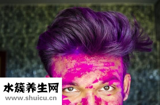 眼白上有黑點(diǎn)