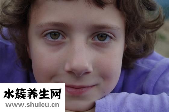 阿托品眼用凝膠