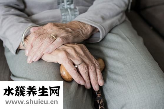 老人臨終前的表現