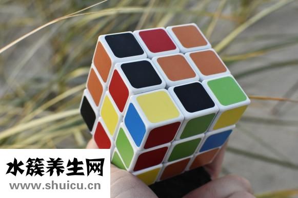 小便黃是什么原因