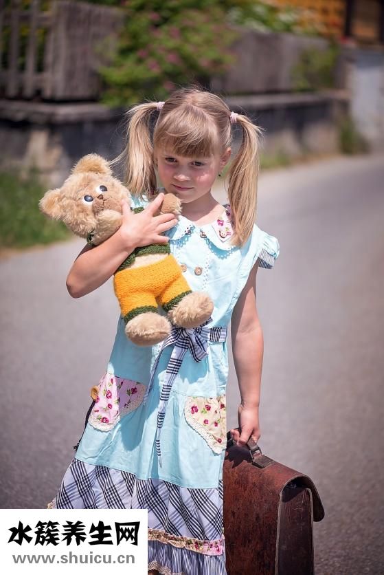 孩子好動缺什么