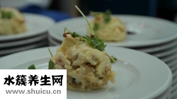 喉嚨痛不能吃什么