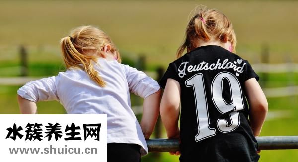 小孩發熱怎么辦