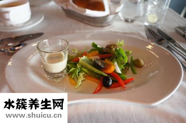 女孩痛經怎么辦