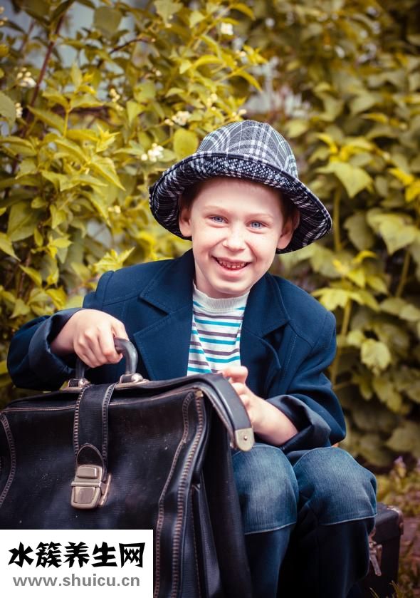 小孩總咳嗽怎么辦