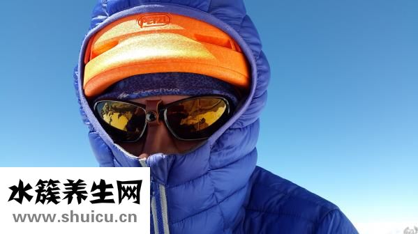 寒馳羽絨服怎么樣