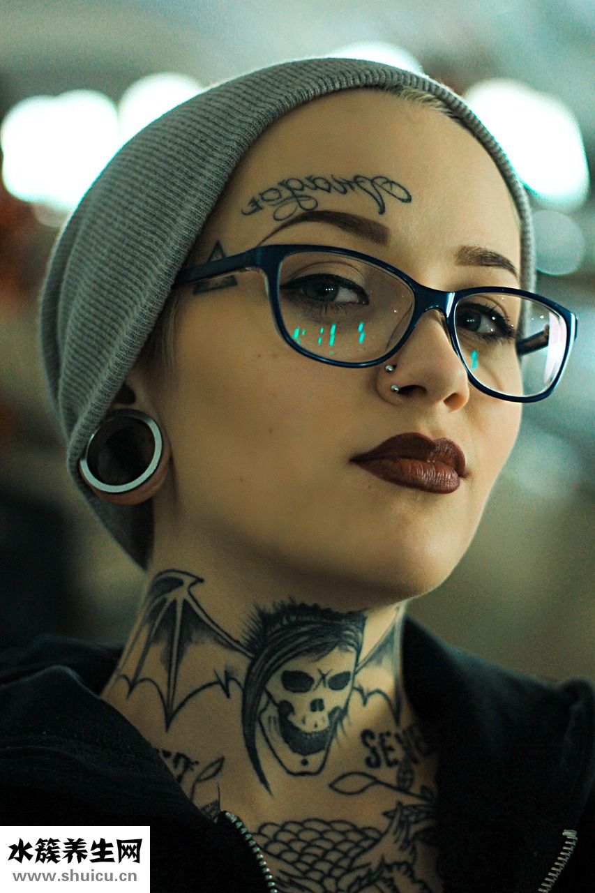 臉部痤瘡怎么辦