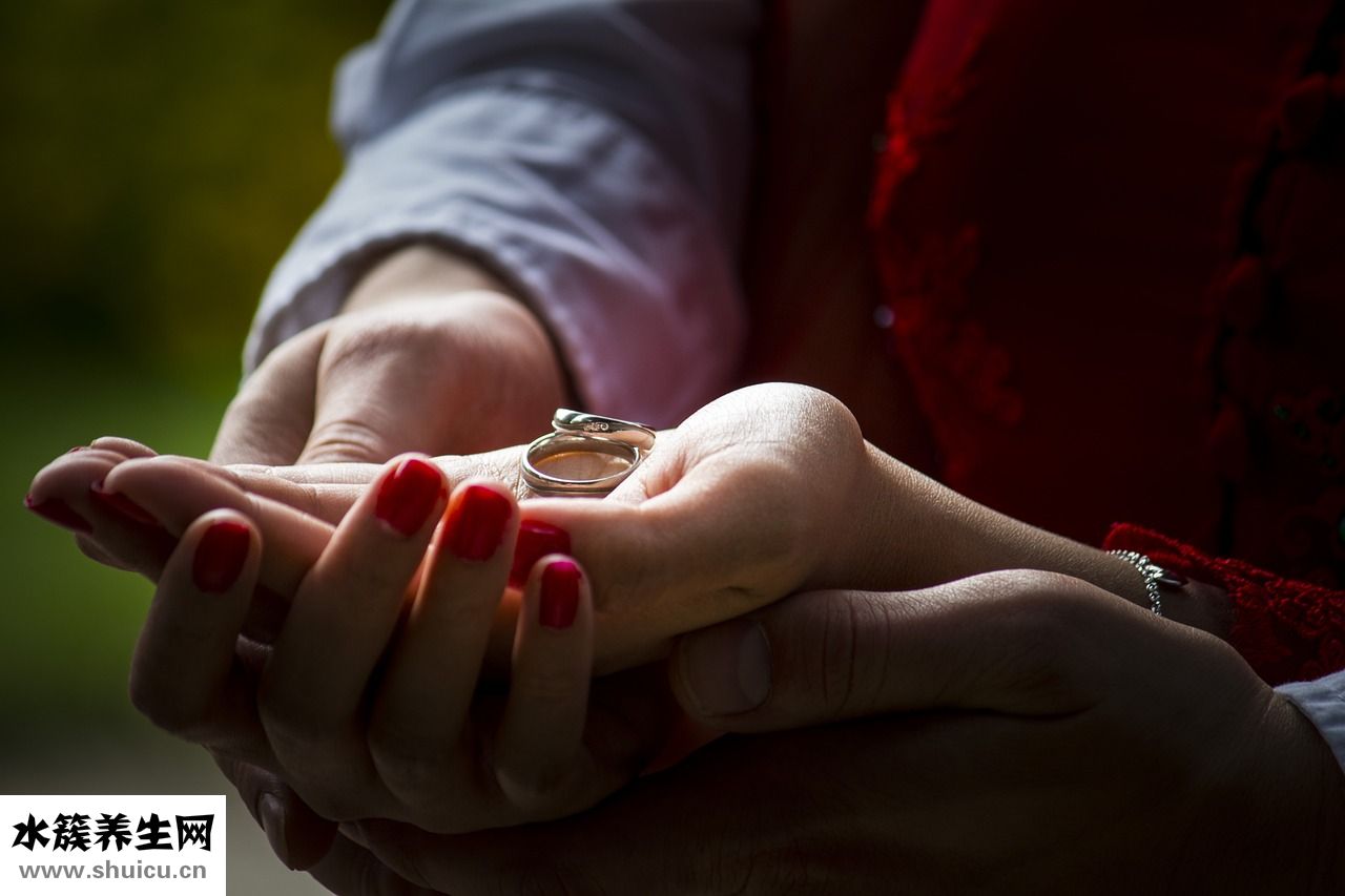 產(chǎn)后大出血怎么辦