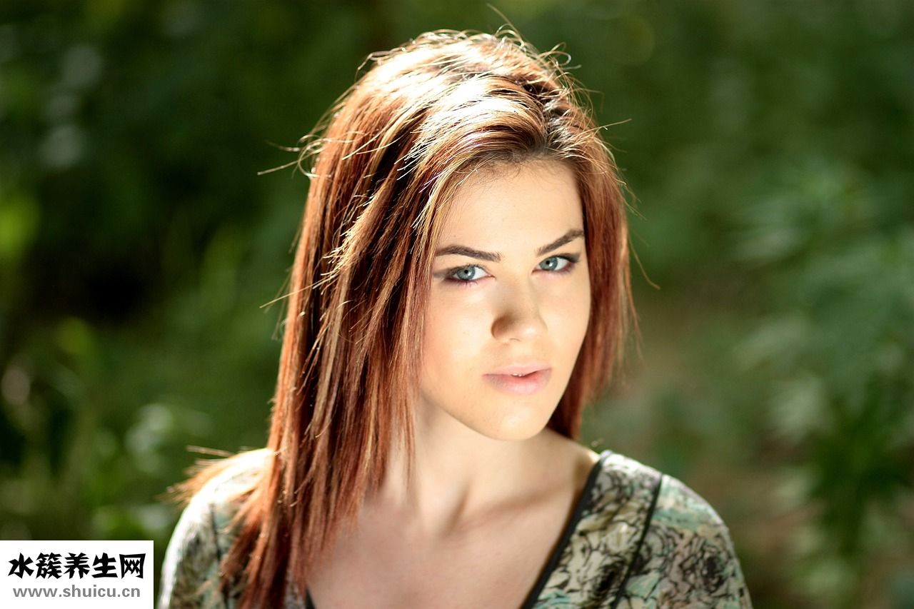 副乳腺怎么消除