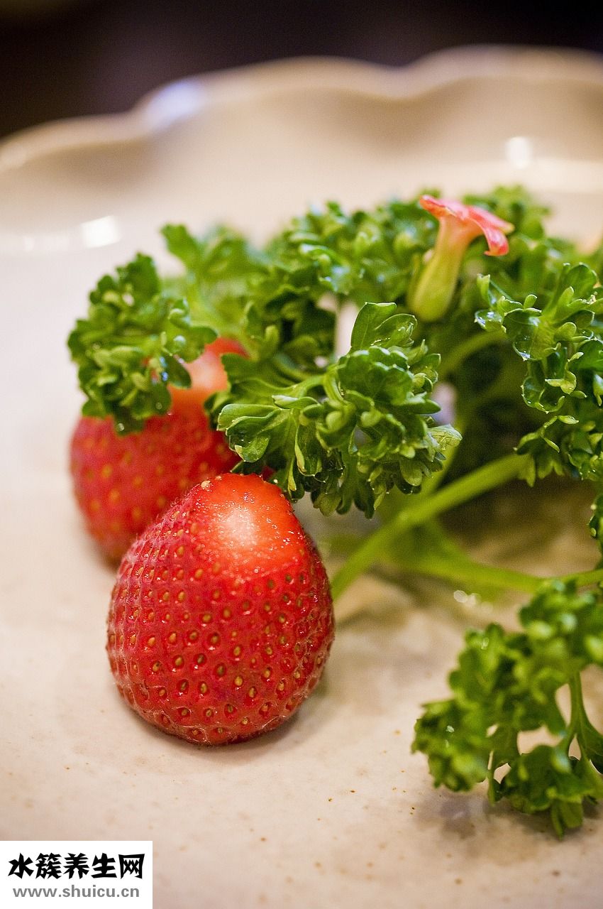 嗓子吃咸了怎么辦