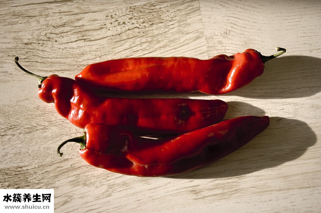 切完辣椒手疼怎么辦