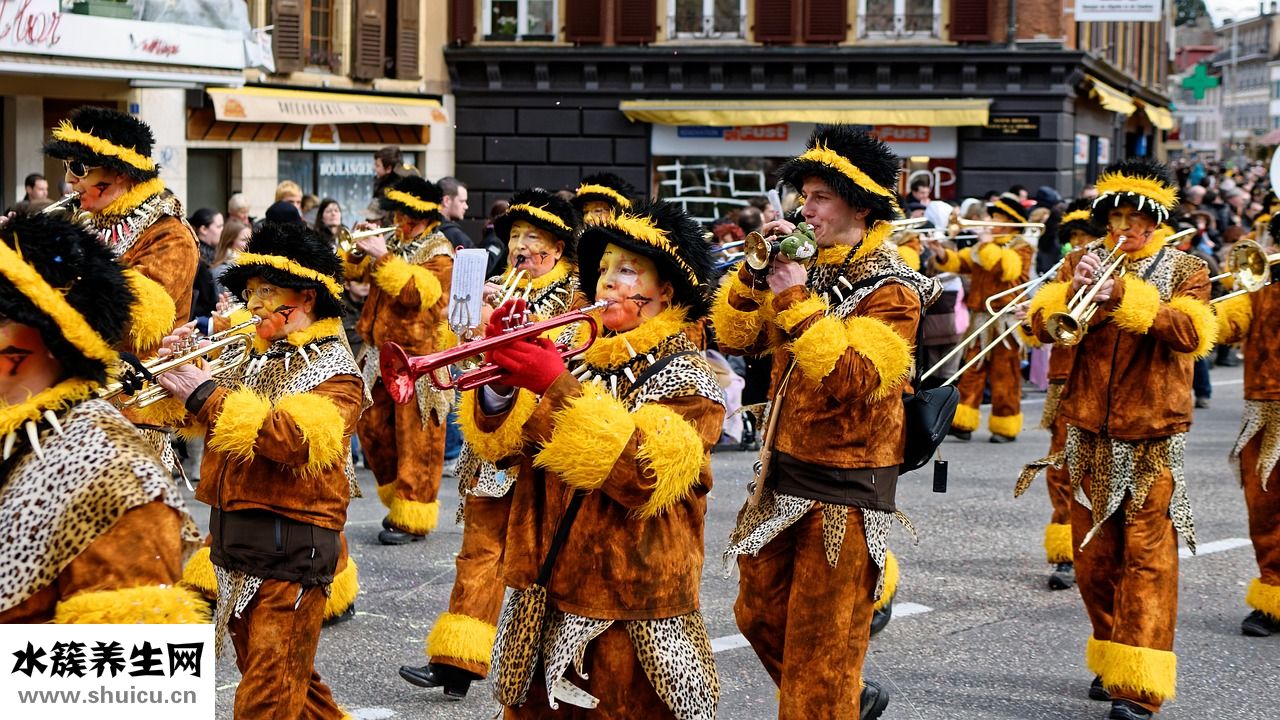 坐辦公室頸椎怎么辦