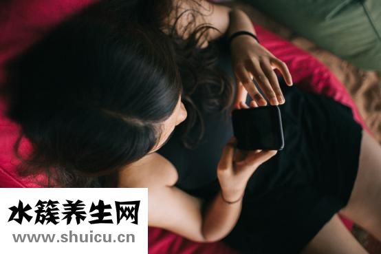 怎么讓頭發(fā)往里卷