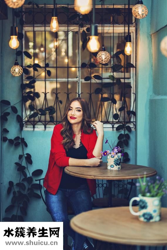 臉上凹坑怎么治療