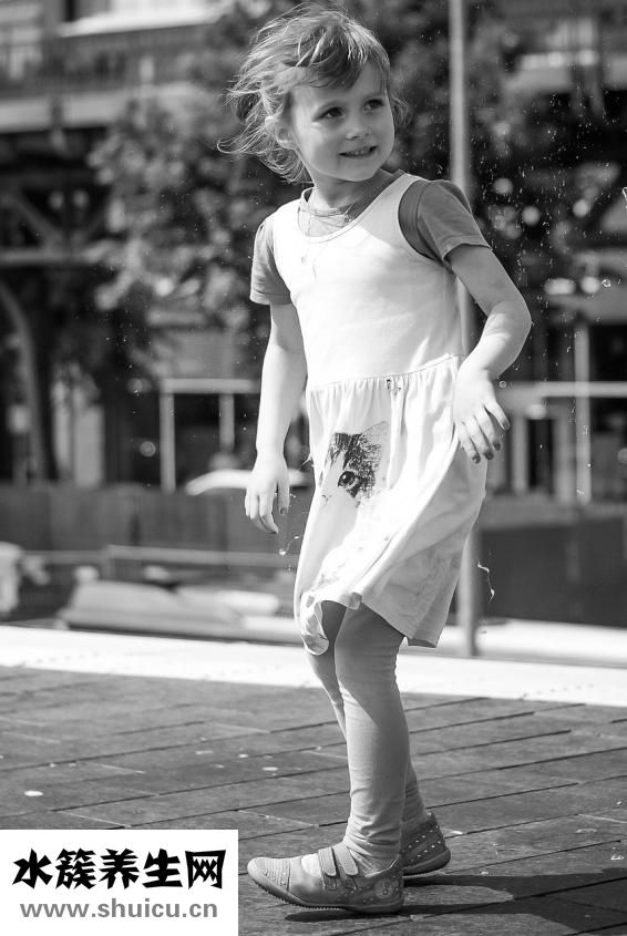 嬰兒點花發(fā)了怎么辦