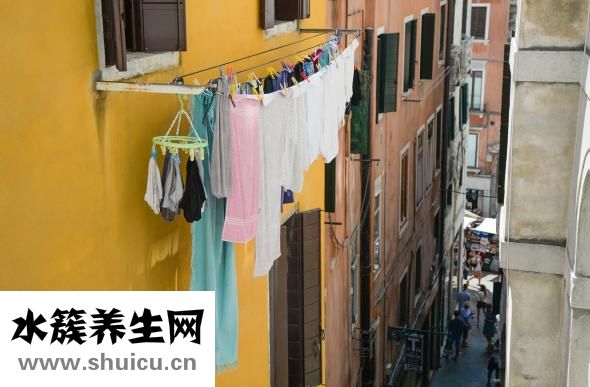 怎么洗衣服不掉色