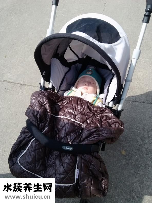 嬰兒脫皮是怎么回事