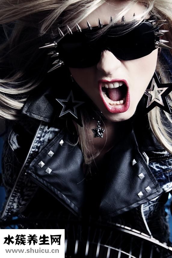 奶茶色頭發怎么做