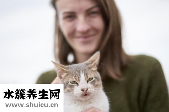 喉結上長毛怎么辦