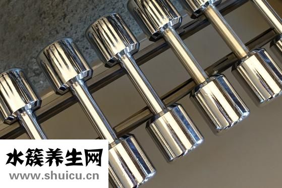 怎么看胸部下垂