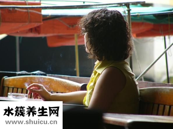 雙眼皮貼怎么撕下來